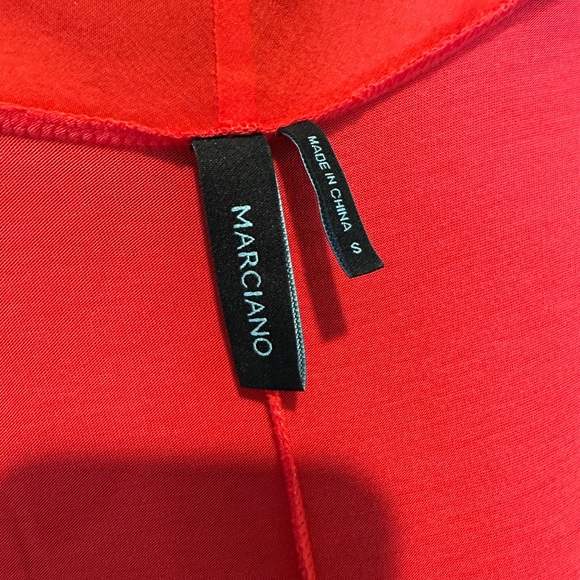 Marciano Vibrant Red Top - Picture 6 of 6